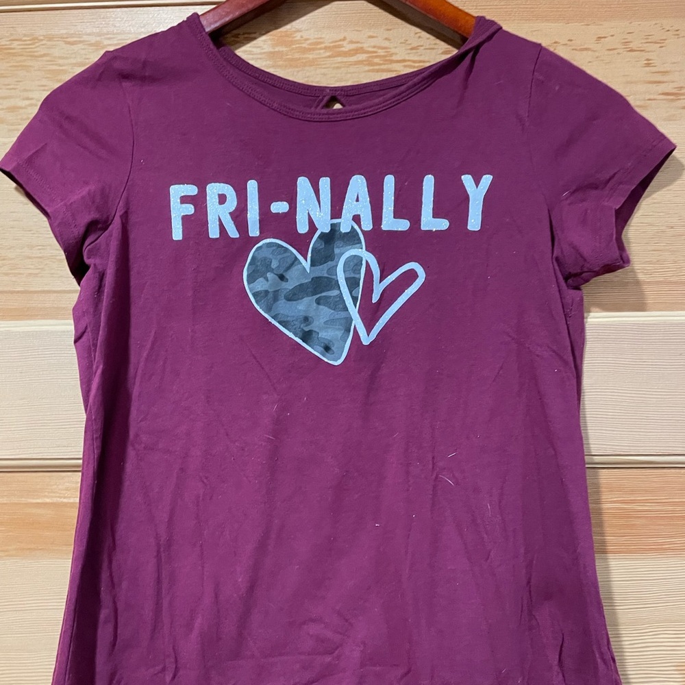 Justice girls size 14/16 keyhole back shirt